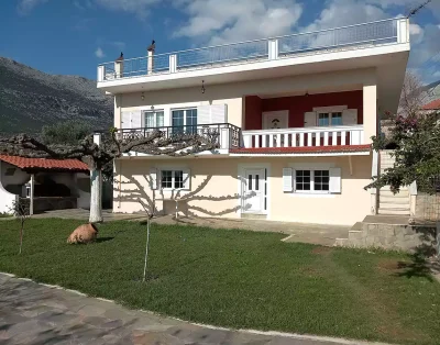 mytikas villa στη Κανδήλα